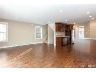 Photo 5: 106 990 Rattanwood Pl in VICTORIA: La Happy Valley Row/Townhouse for sale (Langford)  : MLS®# 711627