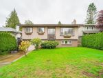 Main Photo: 15730 RUSSELL Avenue: White Rock House for sale (South Surrey White Rock)  : MLS®# R2802407