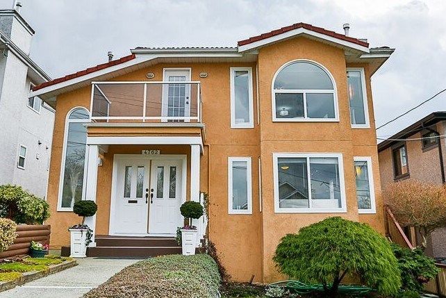 Main Photo: 4762 CAMBRIDGE Street in Burnaby: Capitol Hill BN House for sale (Burnaby North)  : MLS®# R2246951