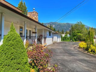 Photo 5: 850 Shuswap Ave. in Sicamous: House for sale : MLS®# 10261152