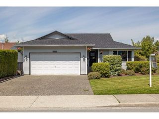 Photo 2: 33275 CHERRY Avenue in Mission: Mission BC House for sale : MLS®# R2580220