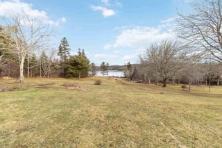 Photo 9: 39 Smith Road in Chester: 405-Lunenburg County Residential for sale (South Shore)  : MLS®# 202401535