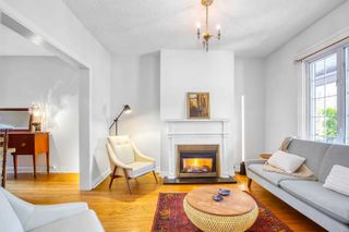 Photo 5: 126 Barton Avenue in Toronto: Annex House (2 1/2 Storey) for sale (Toronto C02)  : MLS®# C5832226