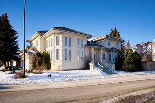 Photo 1: 5 Signature Rise SW in Calgary: Signal Hill Detached for sale : MLS®# A2016260