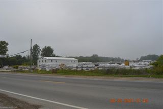 Photo 2: 1683 W Fanshawe Park Road in London: North T Commercial for sale (North)  : MLS®# 40372765
