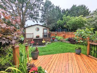 Photo 40: 1327 Dunsterville Ave in Saanich: SW Strawberry Vale House for sale (Saanich West)  : MLS®# 908318
