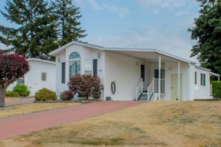 Photo 1: 50 1927 Tzouhalem Rd in Duncan: Du East Duncan Manufactured Home for sale : MLS®# 884828
