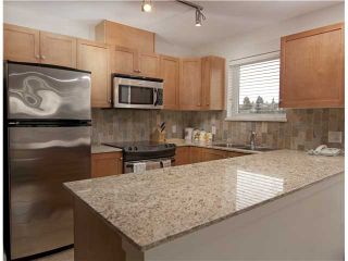 Photo 2: 709 415 E COLUMBIA Street in New Westminster: Sapperton Condo for sale in "SAN MARINO" : MLS®# V939691
