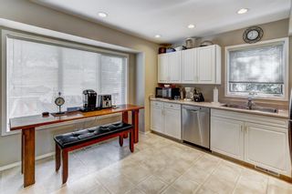 Photo 2: 31 Patina View SW in Calgary: Patterson Row/Townhouse for sale : MLS®# A2054214