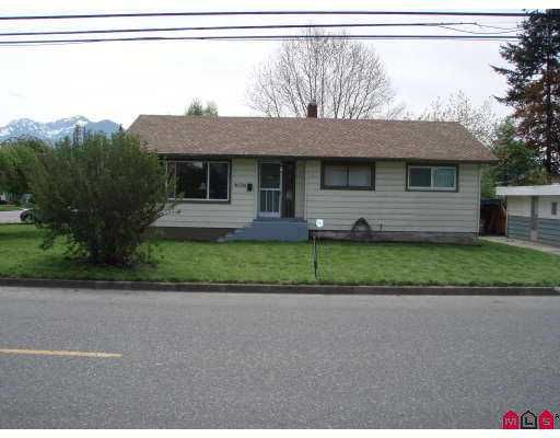 Main Photo: 46540 BROOKS Avenue in Chilliwack: Chilliwack E Young-Yale House for sale : MLS®# H2701813