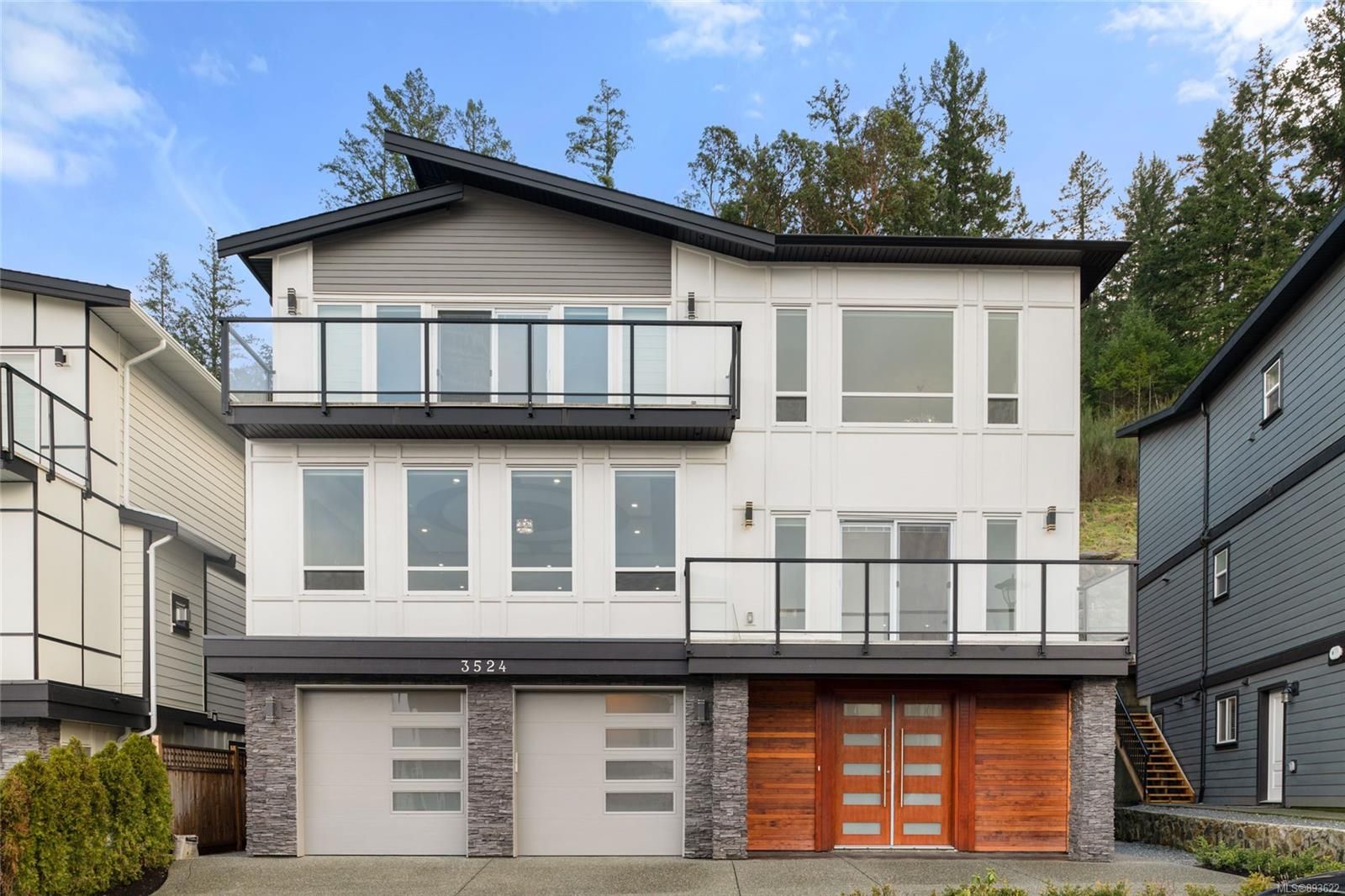 Main Photo: 3524 Myles Mansell Rd in Langford: La Walfred House for sale : MLS®# 893622