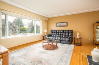 Photo 3: House for sale coquitlam