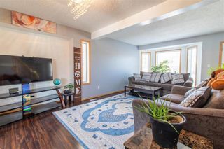 Photo 5: 42 Grantsmuir Drive in Winnipeg: Harbour View South Residential for sale (3J)  : MLS®# 202207492