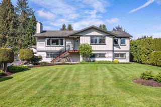 Photo 2: 5645 246 Street in Langley: Salmon River House for sale in "Strawberry Hills" : MLS®# R2775977