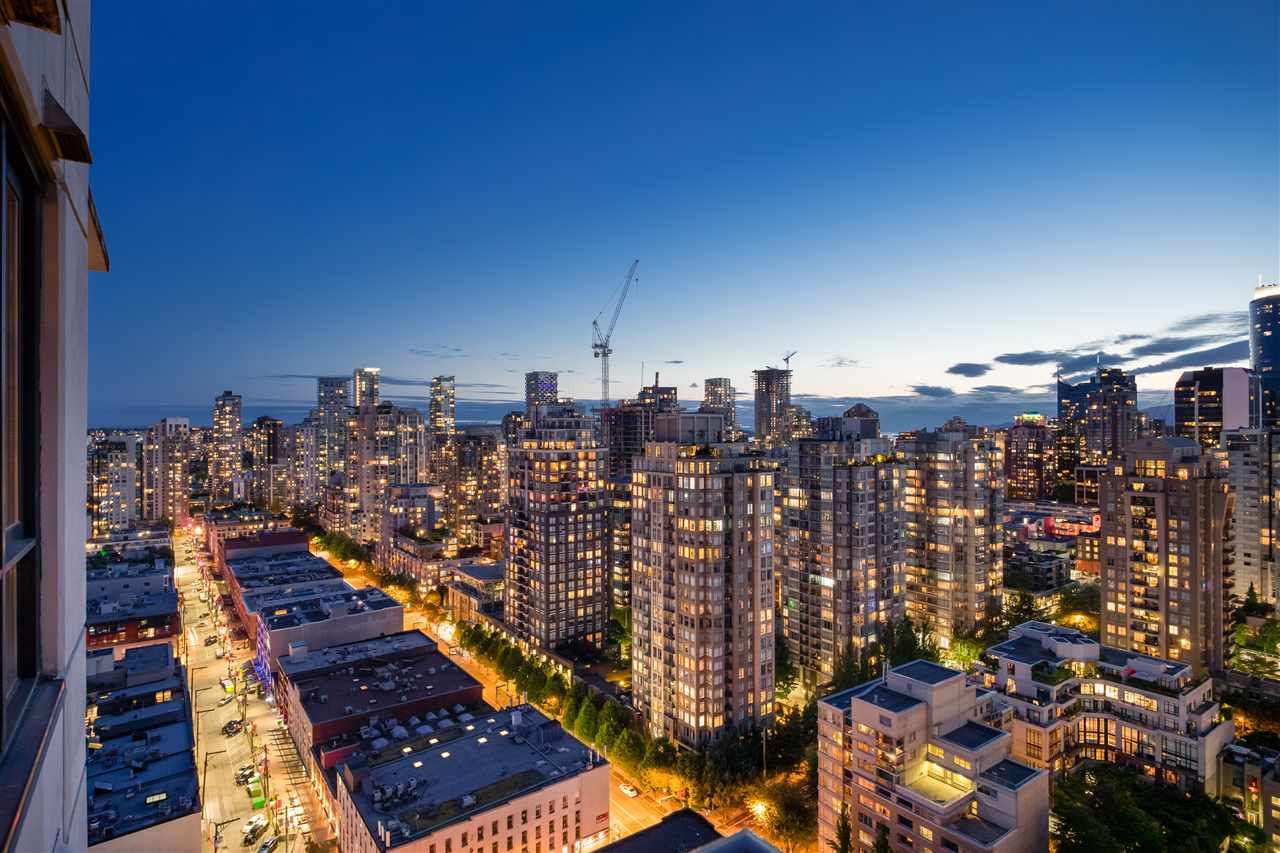 Main Photo: 2901 977 MAINLAND STREET in Vancouver: Yaletown Condo for sale (Vancouver West)  : MLS®# R2673278