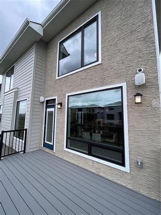Photo 19: 7 Karschuk Bay in Winnipeg: Waverley West Residential for sale (1R)  : MLS®# 202327381