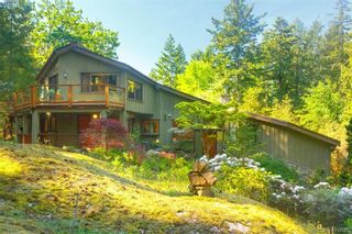 Main Photo: 5631 Batu Rd in VICTORIA: SW Elk Lake House for sale (Saanich West)  : MLS®# 813903