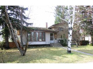 Photo 1: 2264 LONGRIDGE Drive SW in Calgary: North Glenmore House for sale : MLS®# C4006554