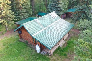 Photo 3: 6989 BOWRON LAKE Road in Wells / Barkerville: Wells/Barkerville House for sale (Quesnel)  : MLS®# R2792631