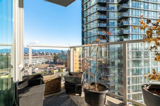 Photo 16: 1502 918 COOPERAGE Way in Vancouver: Yaletown Condo for sale in "MARINER" (Vancouver West)  : MLS®# R2745538