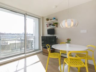 Photo 4: 514 1783 MANITOBA Street in Vancouver: False Creek Condo for sale in "The Residences at the West" (Vancouver West)  : MLS®# R2141782