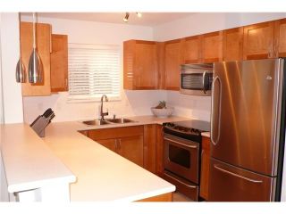 Photo 5: 113 365 E 1ST Street in North Vancouver: Lower Lonsdale Condo for sale : MLS®# V937776