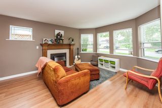 Photo 2: 8233 FUJINO STREET in Mission: Mission BC House for sale : MLS®# R2080943