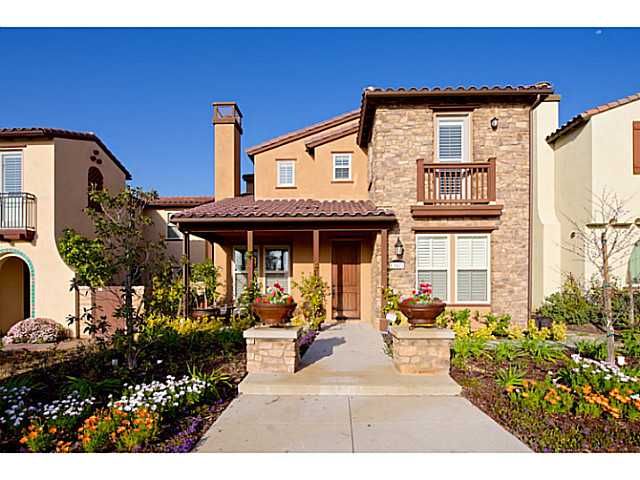 Main Photo: CARMEL VALLEY House for sale : 4 bedrooms : 13577 Zinnia Hills Place in San Diego