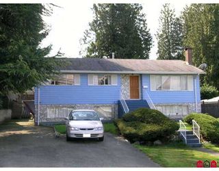 Photo 1: 11554 96A Avenue in Surrey: Royal Heights House for sale in "Royal Heights" (North Surrey)  : MLS®# F2710375