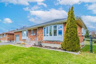Photo 2: 574 Olive Avenue in Oshawa: Donevan House (Bungalow) for sale : MLS®# E5843527