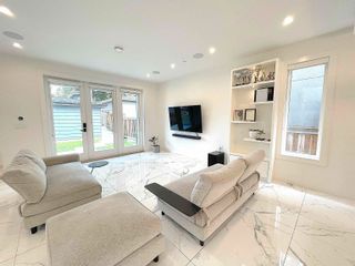 Photo 8: 1633 SE MARINE Drive in Vancouver: Fraserview VE House for sale (Vancouver East)  : MLS®# R2872009