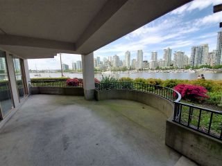 Photo 3: 113 1859 SPYGLASS Place in Vancouver: False Creek Condo for sale in "San Remo Court" (Vancouver West)  : MLS®# R2455920