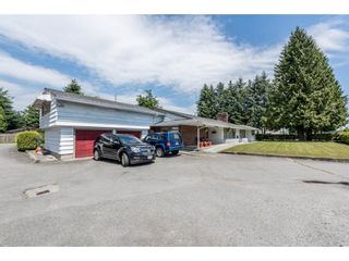 Photo 2: 22083 LOUGHEED Highway in Maple Ridge: West Central House for sale : MLS®# R2187987
