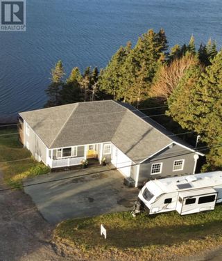 Photo 2: 137 Marine Drive in Marystown: House for sale : MLS®# 1265896