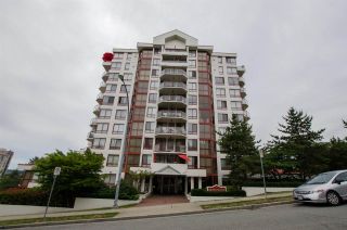 Photo 1: 501 220 ELEVENTH Street in New Westminster: Uptown NW Condo for sale in "QUEENS COVE" : MLS®# R2287761