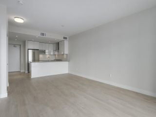 Photo 5: 2301 1788 GILMORE Avenue in Burnaby: Brentwood Park Condo for sale in "Escala" (Burnaby North)  : MLS®# R2398693