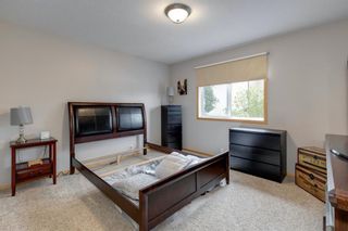 Photo 16: 99 Somerside Crescent SW in Calgary: Somerset Detached for sale : MLS®# A1231649