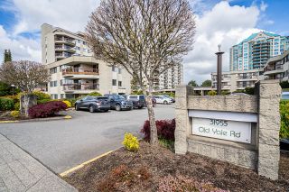 Photo 2: 715 31955 OLD YALE Road in Abbotsford: Abbotsford West Condo for sale in "EVERGREEN VILLAGE" : MLS®# R2878584