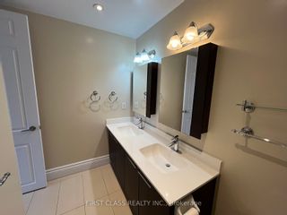 Photo 12: Lph2 39 Galleria Parkway in Markham: Commerce Valley Condo for sale : MLS®# N8187756