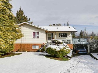 Photo 1: 8043 BURNFIELD Crescent in Burnaby: Burnaby Lake House for sale (Burnaby South)  : MLS®# R2144135