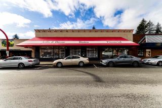 Photo 2: 3135 EDGEMONT BOULEVARD in North Vancouver: Edgemont Business for sale : MLS®# C8022120