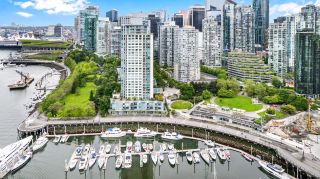 Photo 1: B17 1525 COAL HARBOUR QUAY Road in Vancouver: Coal Harbour House for sale (Vancouver West)  : MLS®# R2700352