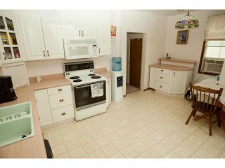 Photo 4: 398 Deschambault Street in WINNIPEG: St Boniface Residential for sale (South East Winnipeg)  : MLS®# 1212078