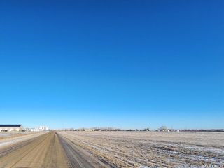 Photo 6: HWY 13&39 17.58 Commercial Lot in Weyburn: Lot/Land for sale (Weyburn Rm No. 67)  : MLS®# SK955053