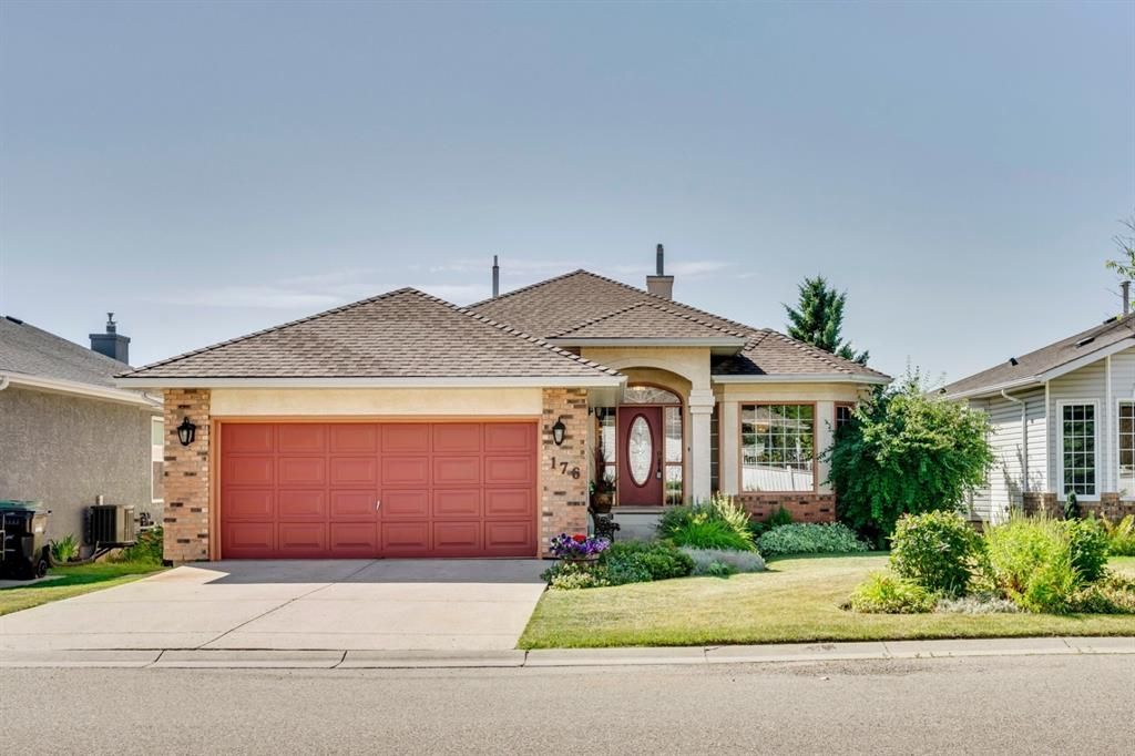 Main Photo: 176 SIERRA MORENA Circle SW in Calgary: Signal Hill Detached for sale : MLS®# A1026305