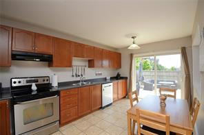 Photo 5: 4046 Donnic Drive in Burlington: Alton West House for sale : MLS®# H4057665