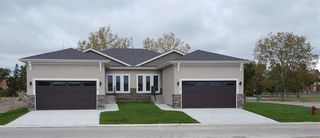 Photo 1: 145 804 Manitoba Avenue in Selkirk: R14 Condominium for sale : MLS®# 202305249