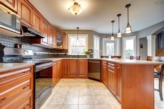 Photo 5: 414 Newbury Road in Lucasville: 21-Kingswood, Haliburton Hills, Residential for sale (Halifax-Dartmouth)  : MLS®# 202225006