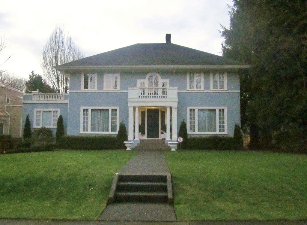 Main Photo: 6061 CHURCHILL Street in vancouver: House for sale