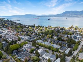 Photo 26: 404 2575 W 4TH Avenue in Vancouver: Kitsilano Condo for sale in "SEAGATE" (Vancouver West)  : MLS®# R2880054
